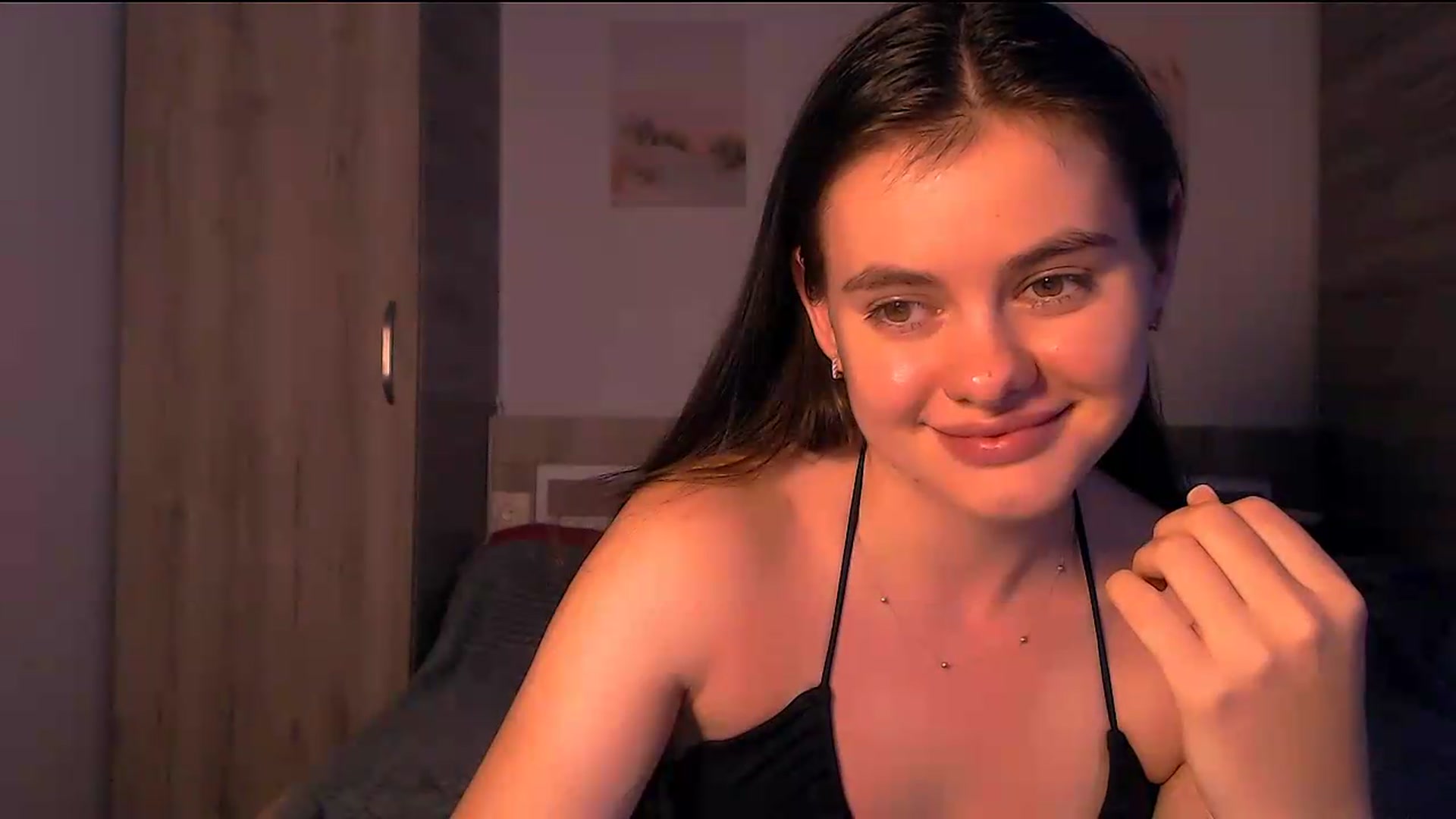 Gallery image thumbnail from ZoeMil's myfreecams stream on, 08/10/2026, 09:58 image 6 of 20