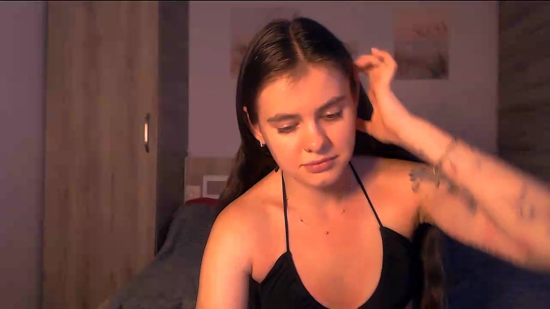 Gallery image thumbnail from ZoeMil's myfreecams stream on, 08/10/2026, 09:58 image 14 of 20