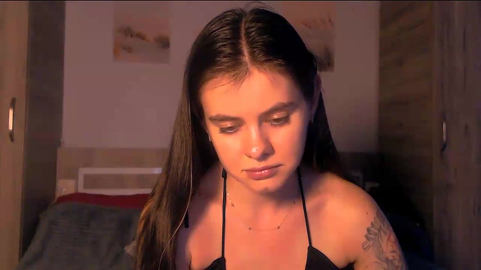 Gallery image thumbnail from ZoeMil's myfreecams stream on, 08/10/2026, 12:38 image 7 of 20