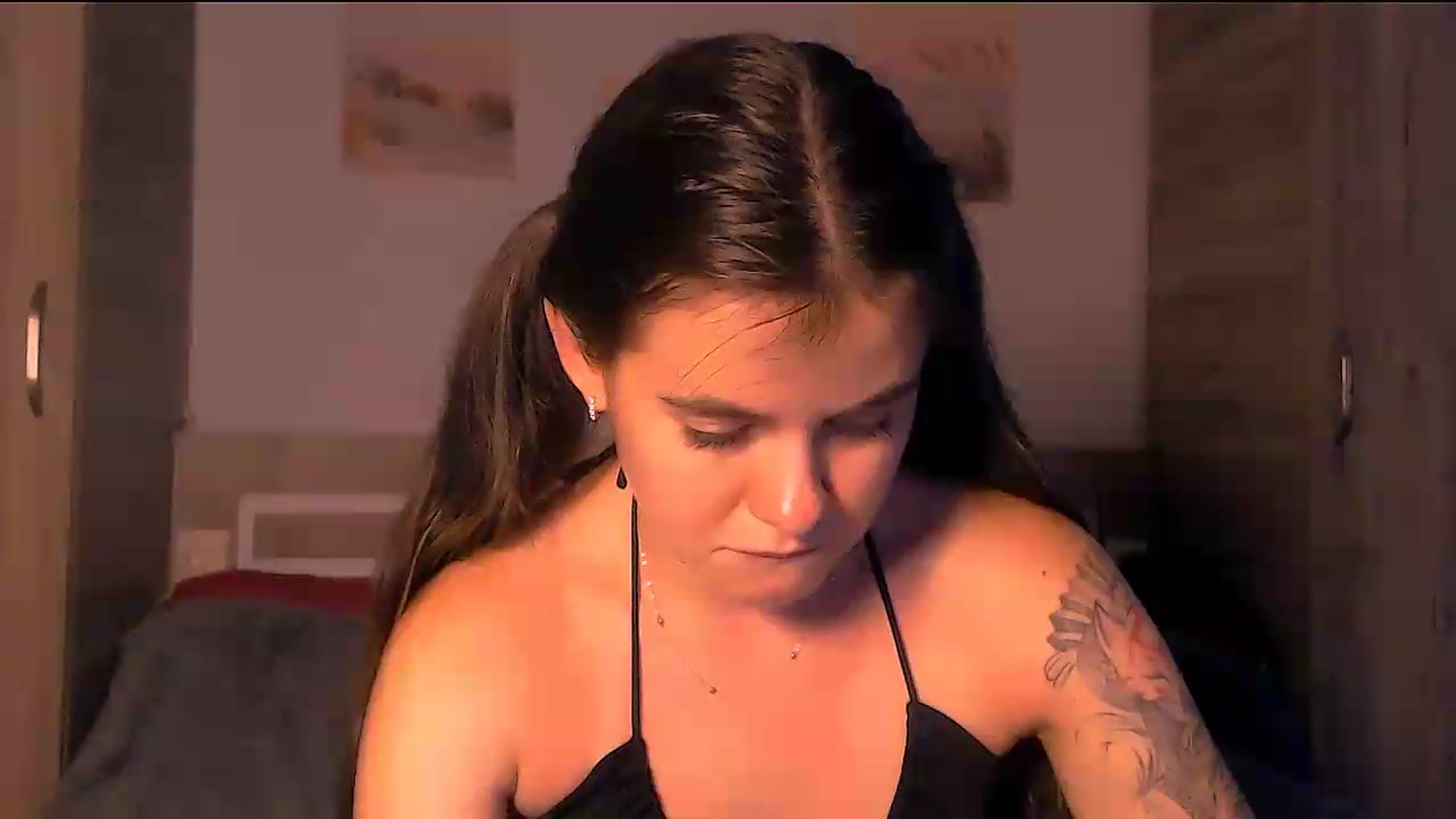 Gallery image thumbnail from ZoeMil's myfreecams stream on, 08/10/2026, 13:11 image 2 of 20