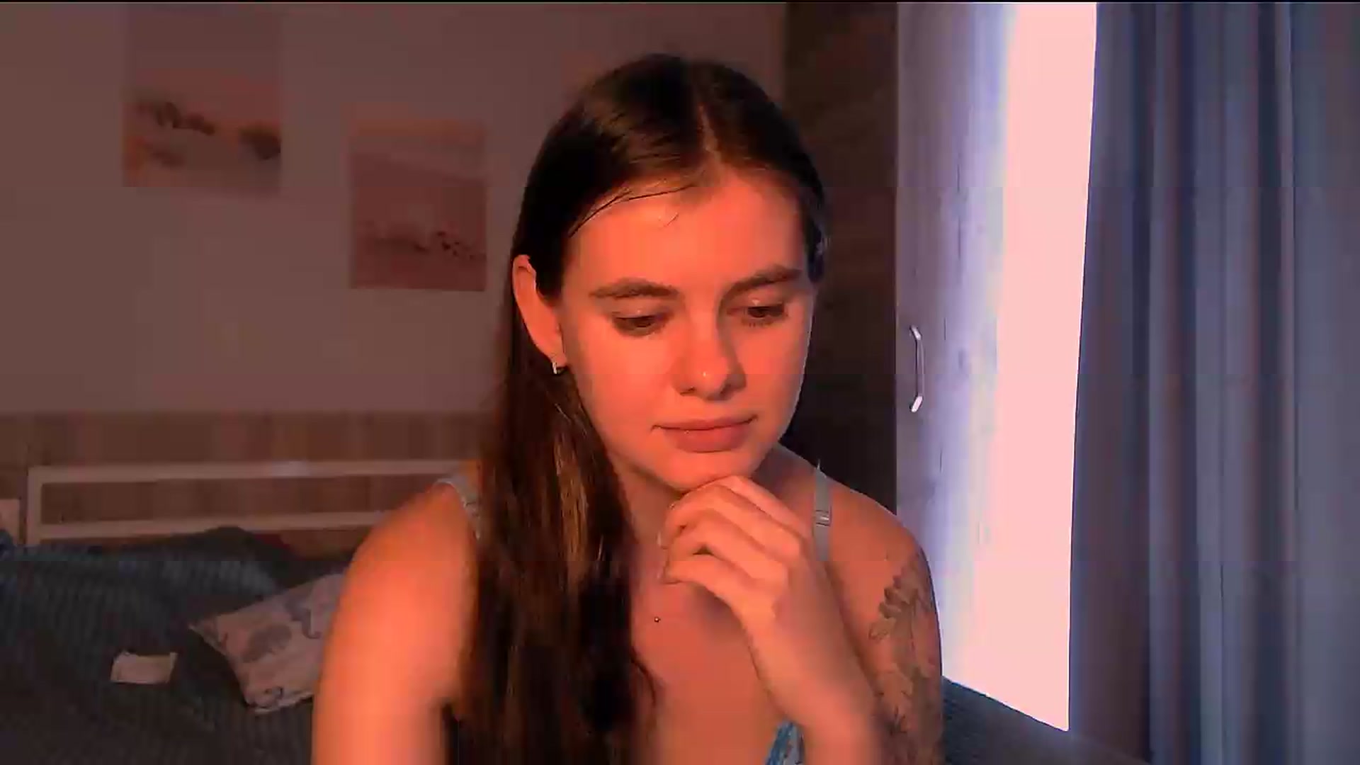 Gallery image thumbnail from ZoeMil's myfreecams stream on, 08/11/2026, 09:28 image 15 of 20