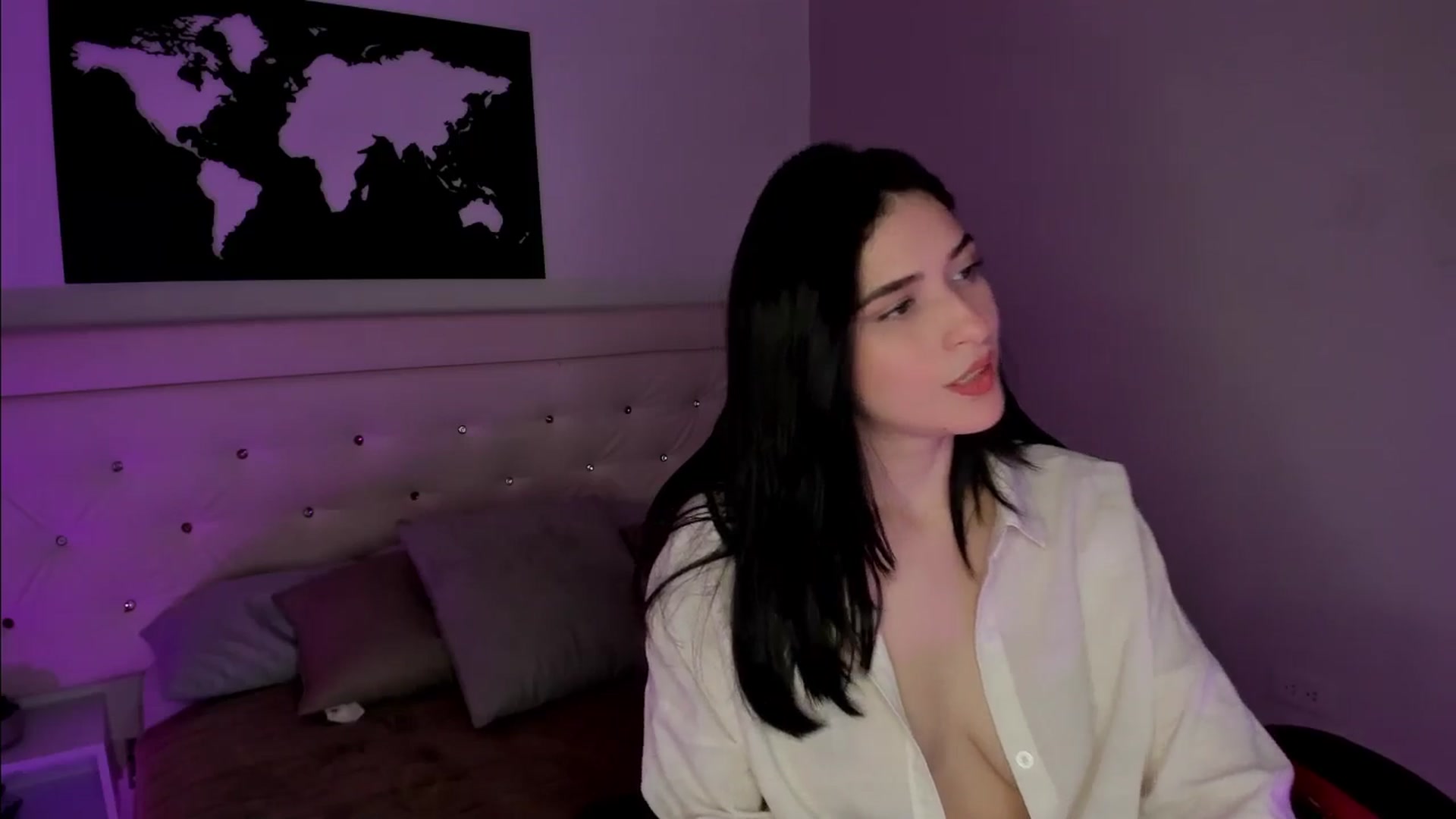 Gallery image thumbnail from ZoeValencia's myfreecams stream on, 06/10/2025, 13:32 image 6 of 20