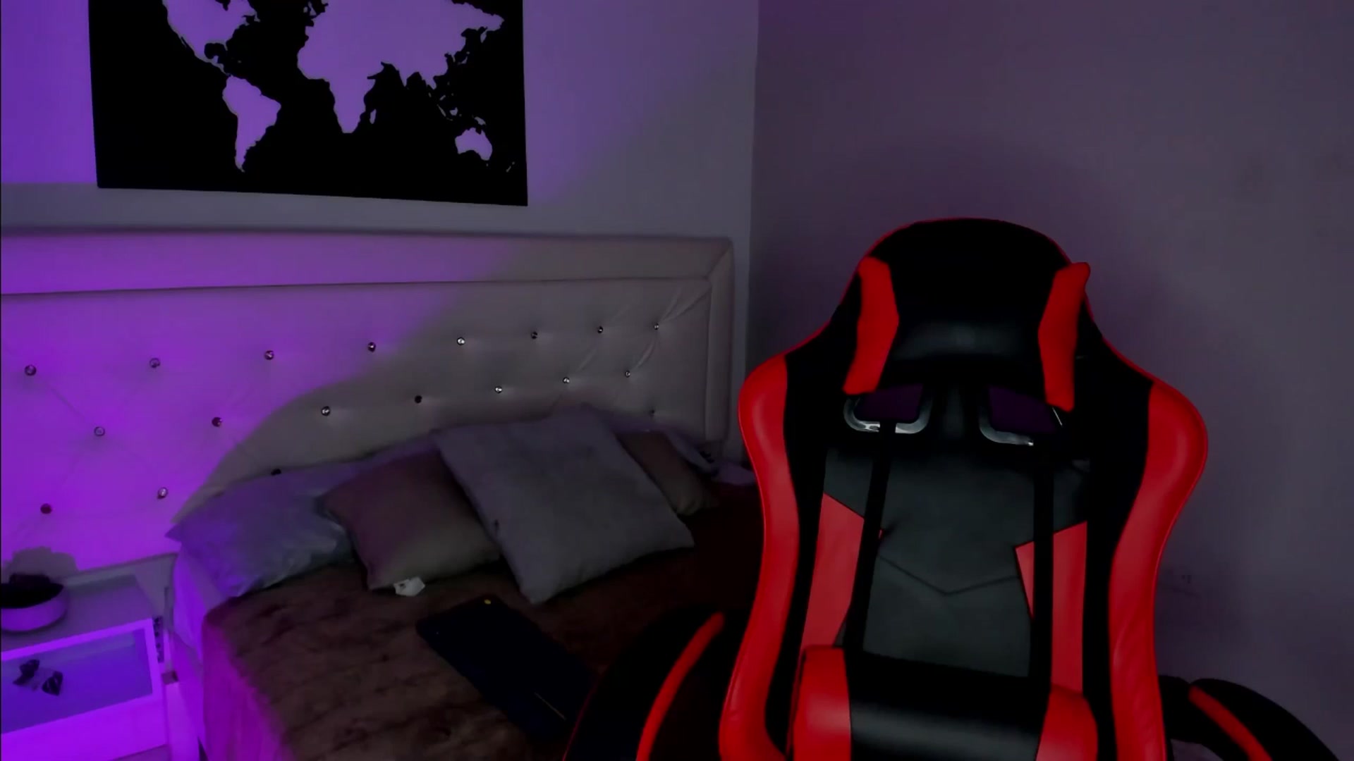 Gallery image thumbnail from ZoeValencia's myfreecams stream on, 06/12/2025, 14:05 image 20 of 20