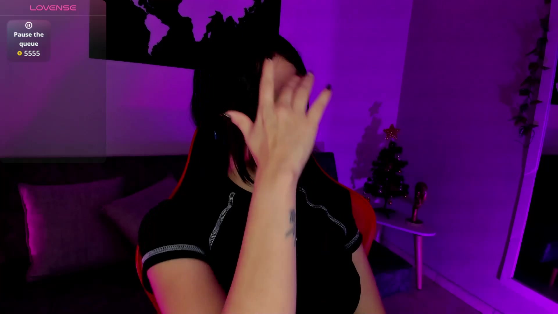 Gallery image thumbnail from ZoeValencia's myfreecams stream on, 12/24/2025, 14:38 image 16 of 20