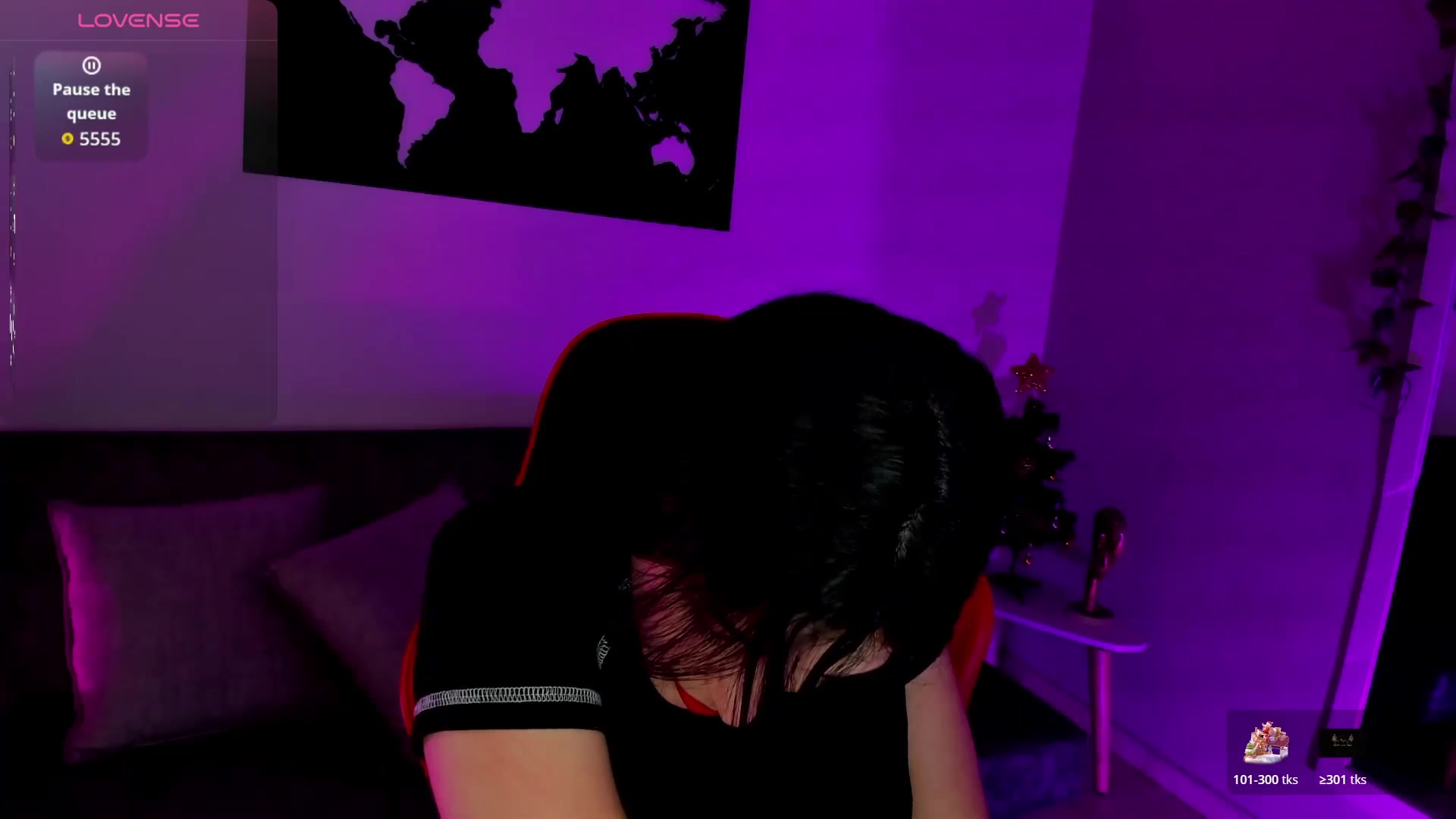 Gallery image thumbnail from ZoeValencia's myfreecams stream on, 12/24/2025, 14:38 image 15 of 20
