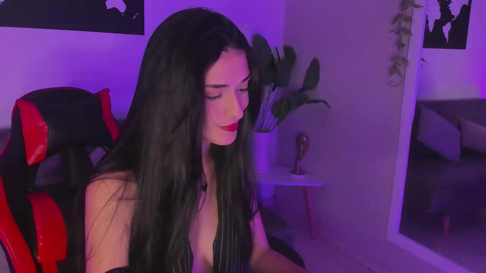 Gallery image thumbnail from ZoeValencia's myfreecams stream on, 06/23/2026, 14:24 image 11 of 20