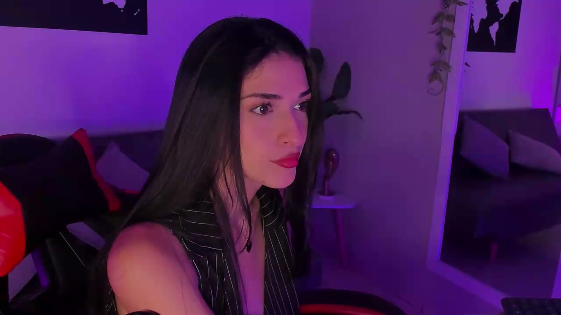 Gallery image thumbnail from ZoeValencia's myfreecams stream on, 06/23/2026, 14:24 image 2 of 20
