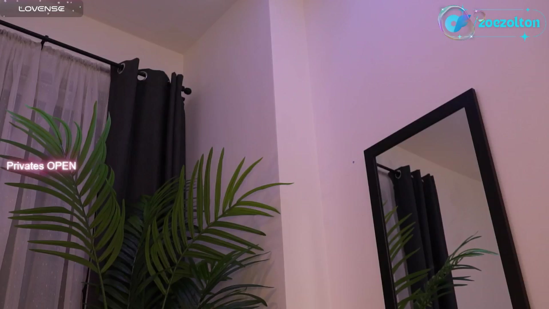 Gallery image thumbnail from ZoeZolton's myfreecams stream on, 06/28/2024, 15:31 image 4 of 20