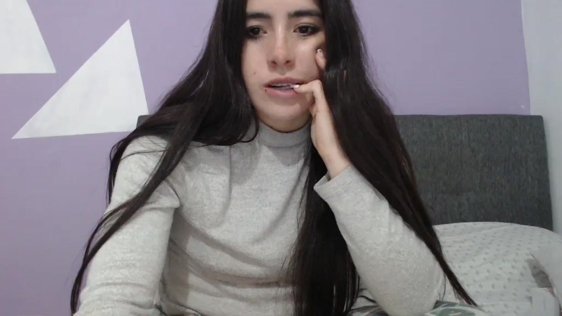 Gallery image thumbnail from Zoe_mill3r's myfreecams stream on, 11/20/2023, 03:34 image 5 of 20
