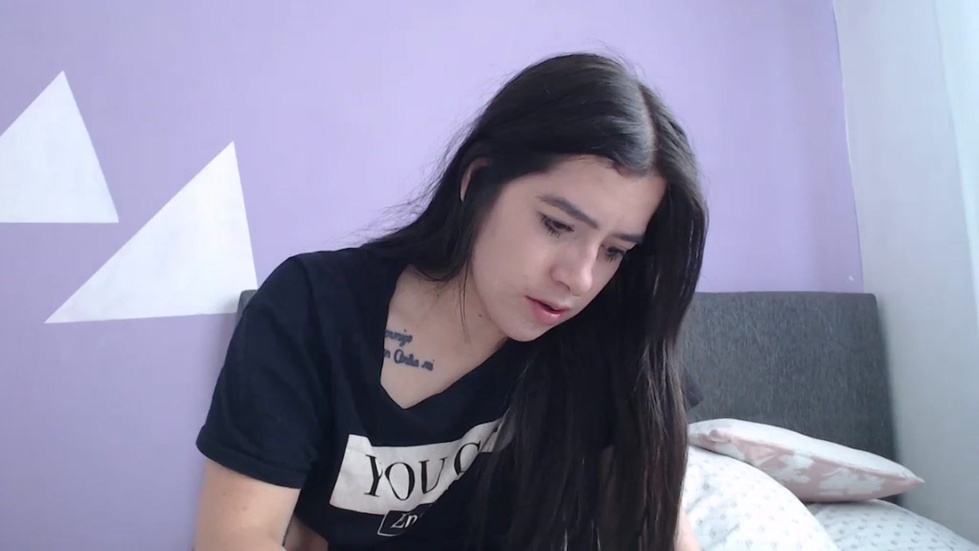 Gallery image thumbnail from Zoe_mill3r's myfreecams stream on, 12/06/2023, 20:57 image 18 of 20