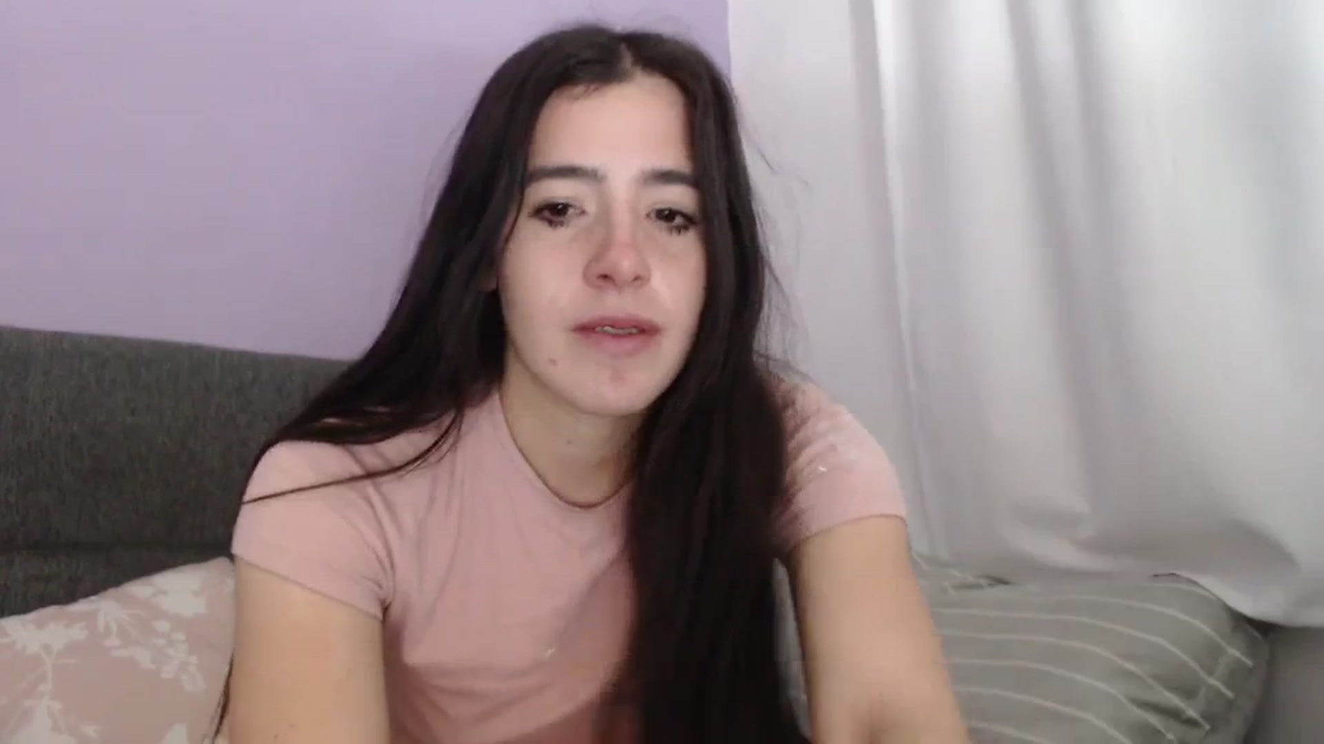Gallery image thumbnail from Zoe_mill3r's myfreecams stream on, 12/08/2023, 10:25 image 5 of 20