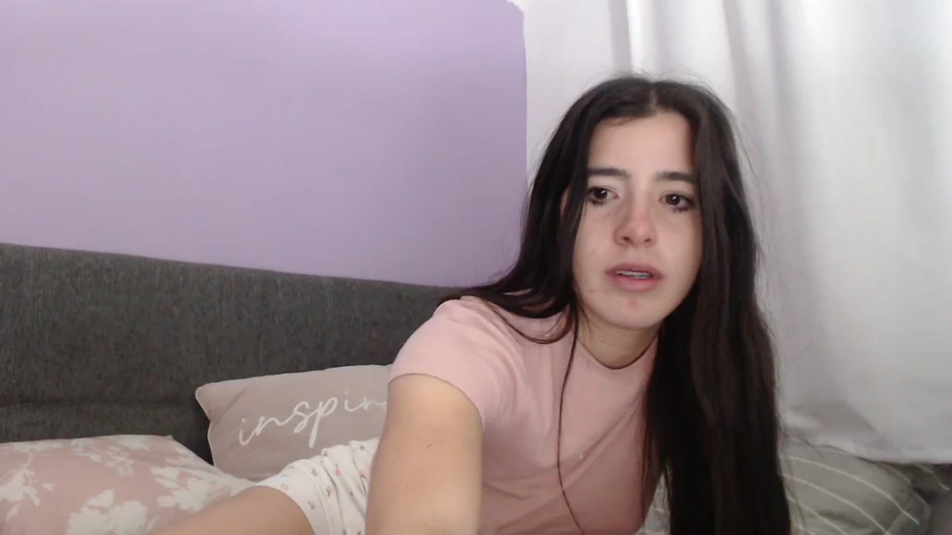Gallery image thumbnail from Zoe_mill3r's myfreecams stream on, 12/08/2023, 10:25 image 10 of 20