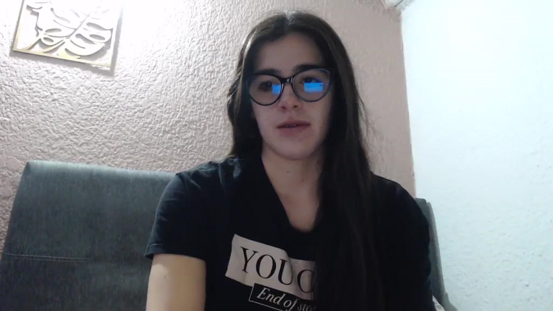 Gallery image thumbnail from Zoe_mill3r's myfreecams stream on, 12/24/2023, 10:29 image 18 of 20
