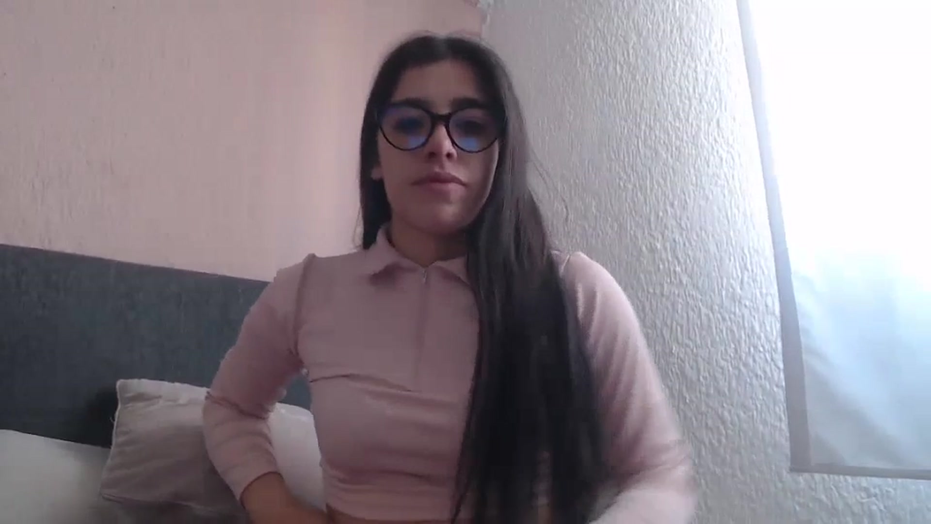Gallery image thumbnail from Zoe_mill3r's myfreecams stream on, 12/29/2023, 13:34 image 11 of 20