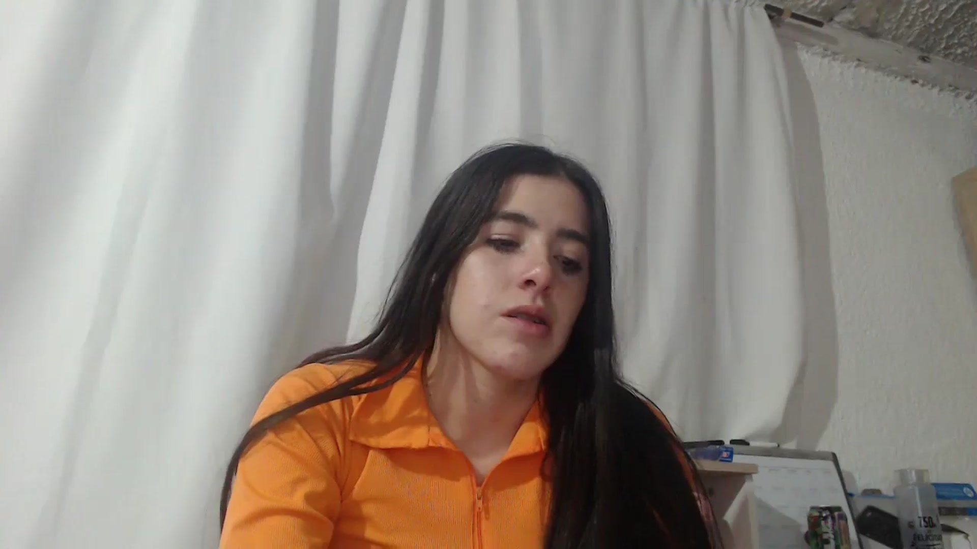 Gallery image thumbnail from Zoe_mill3r's myfreecams stream on, 01/02/2024, 07:02 image 15 of 20
