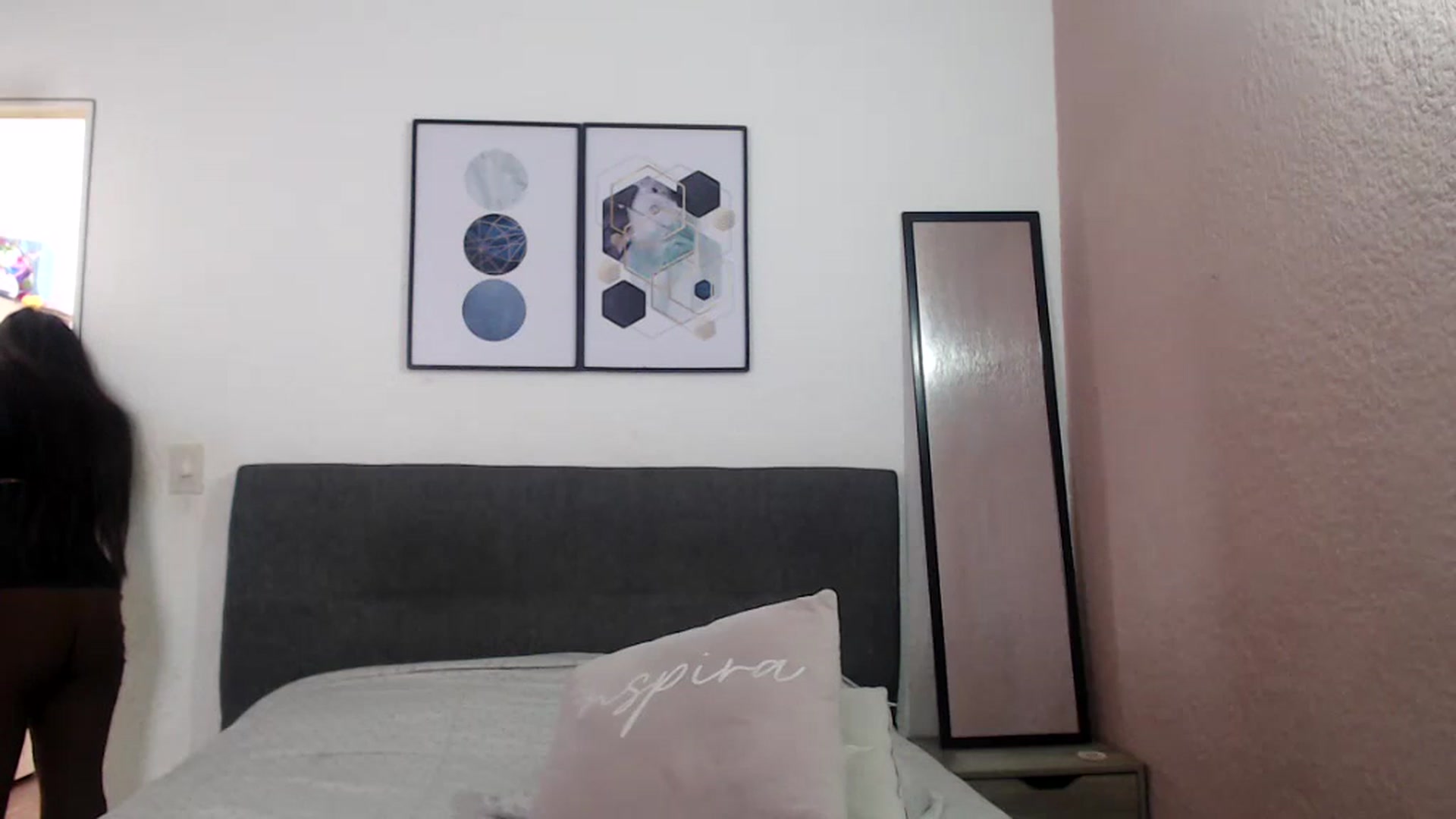 Gallery image thumbnail from Zoe_mill3r's myfreecams stream on, 07/19/2024, 13:49 image 5 of 20