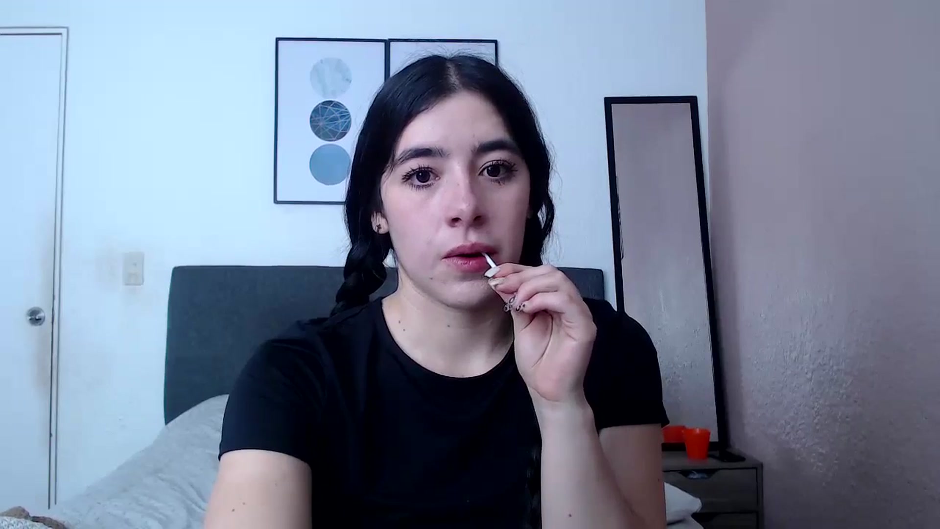 Gallery image thumbnail from Zoe_mill3r's myfreecams stream on, 07/23/2024, 18:03 image 9 of 20