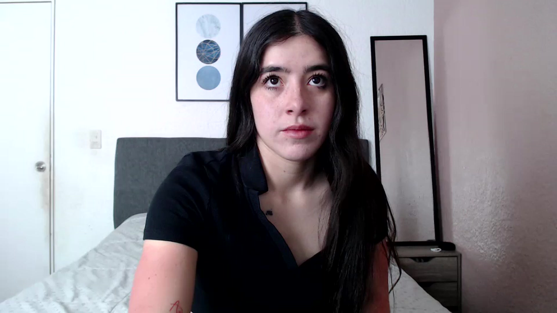 Gallery image thumbnail from Zoe_mill3r's myfreecams stream on, 07/28/2024, 18:39 image 3 of 20