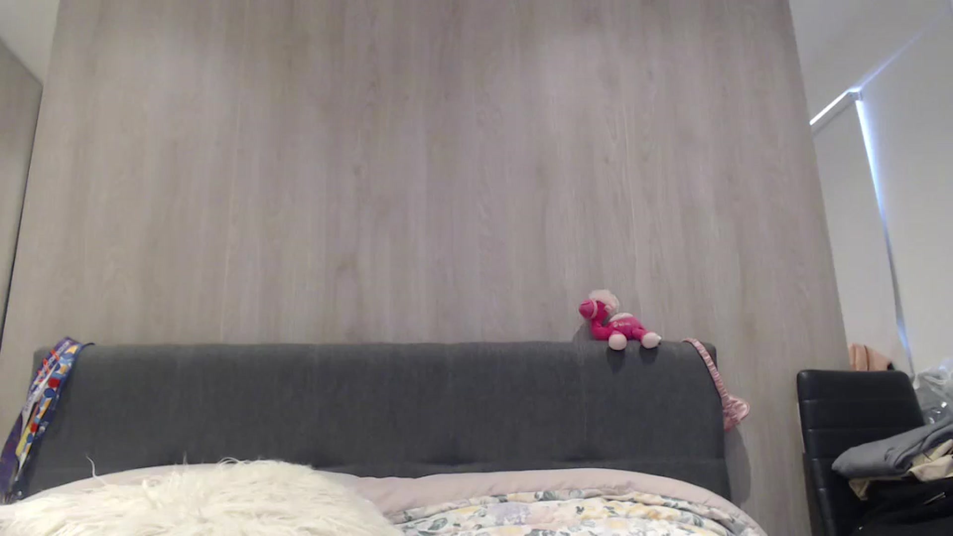 Gallery image thumbnail from Zoe_mill3r's myfreecams stream on, 09/09/2025, 18:54 image 5 of 20