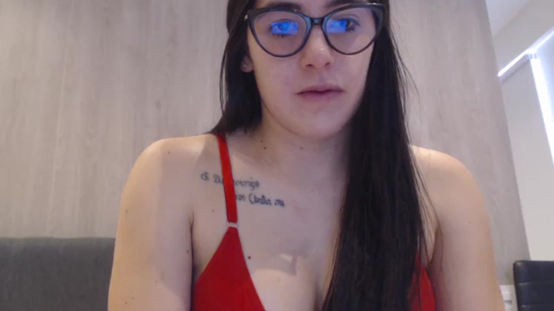 Gallery image thumbnail from Zoe_mill3r's myfreecams stream on, 09/15/2025, 18:31 image 11 of 20