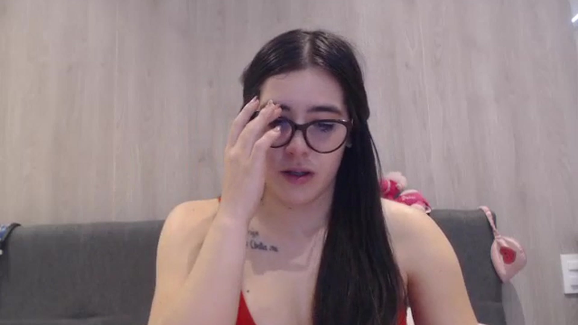 Gallery image thumbnail from Zoe_mill3r's myfreecams stream on, 09/15/2025, 18:56 image 19 of 20