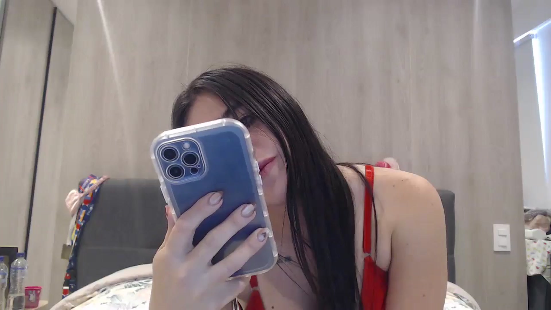 Gallery image thumbnail from Zoe_mill3r's myfreecams stream on, 09/19/2025, 19:33 image 5 of 20