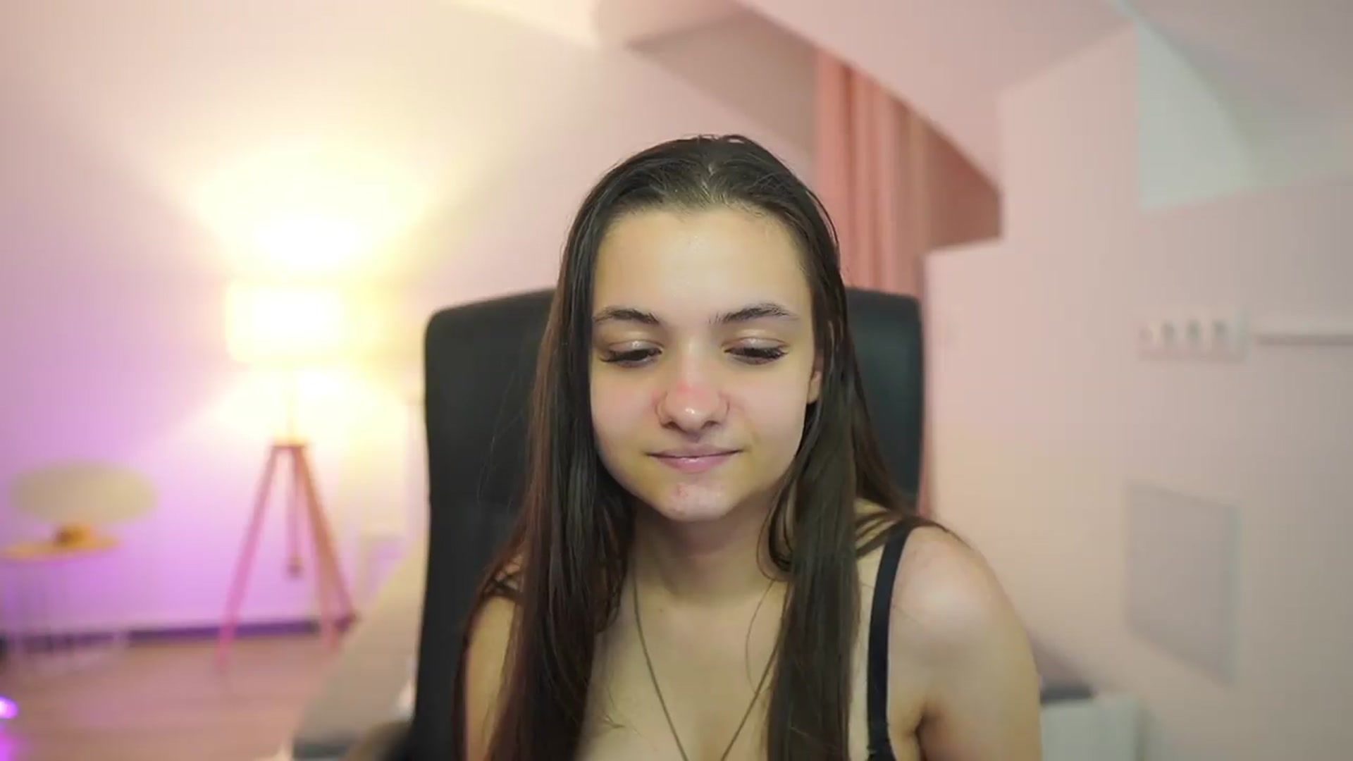 Gallery image thumbnail from Zoenica's myfreecams stream on, 07/23/2026, 14:25 image 15 of 20