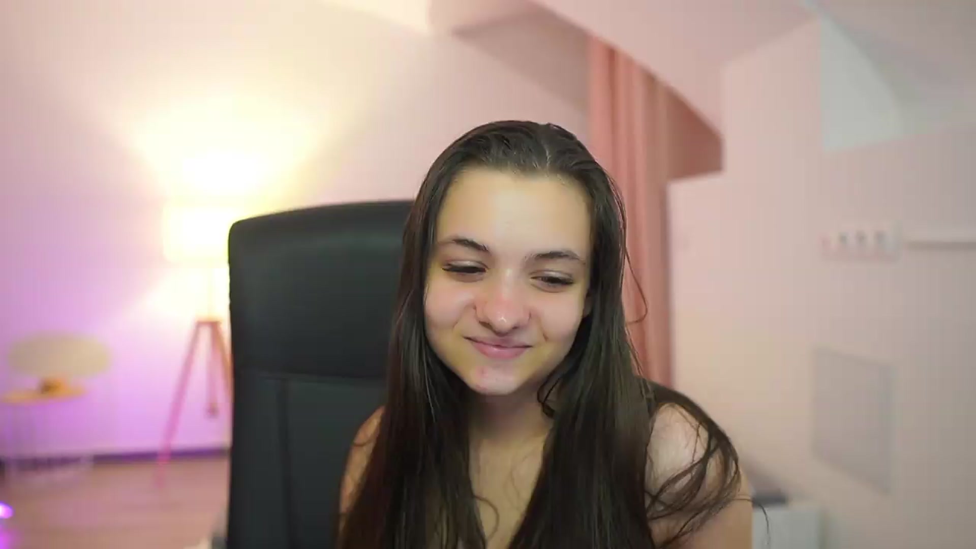 Gallery image thumbnail from Zoenica's myfreecams stream on, 07/23/2026, 17:43 image 1 of 20