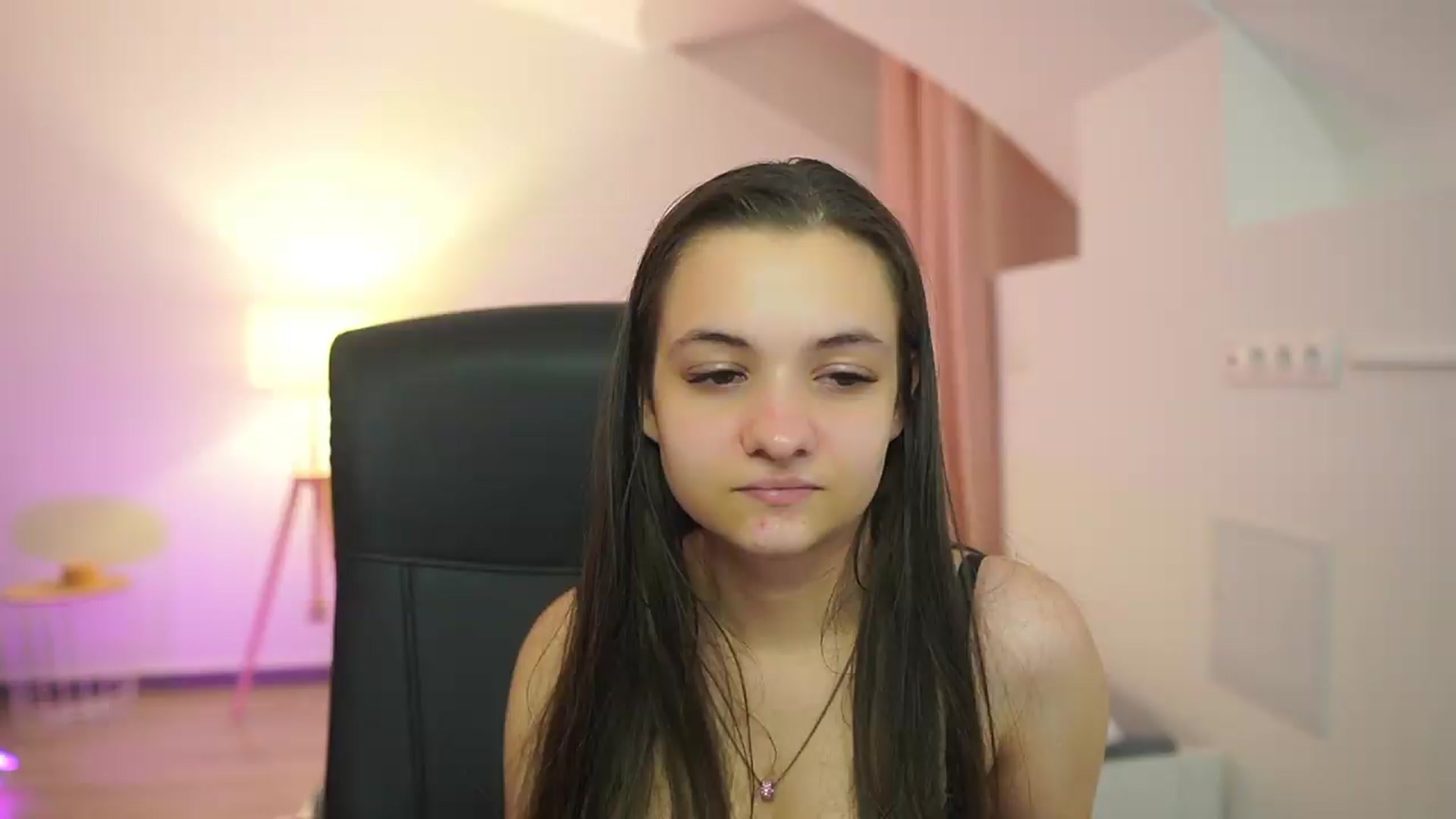 Gallery image thumbnail from Zoenica's myfreecams stream on, 07/24/2026, 15:12 image 16 of 20