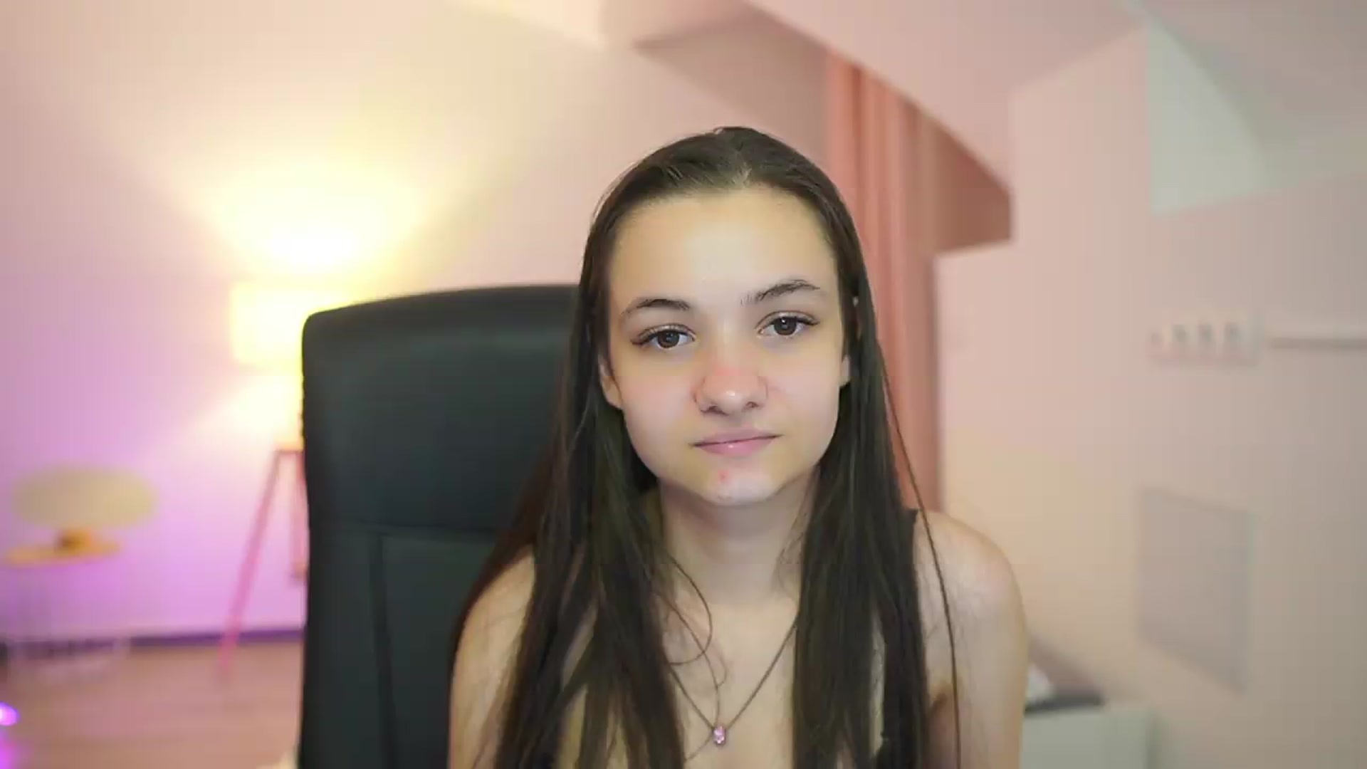 Gallery image thumbnail from Zoenica's myfreecams stream on, 07/24/2026, 15:12 image 12 of 20