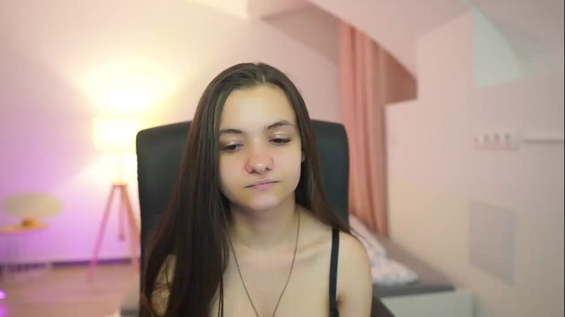 Gallery image thumbnail from Zoenica's myfreecams stream on, 07/26/2026, 17:39 image 2 of 20