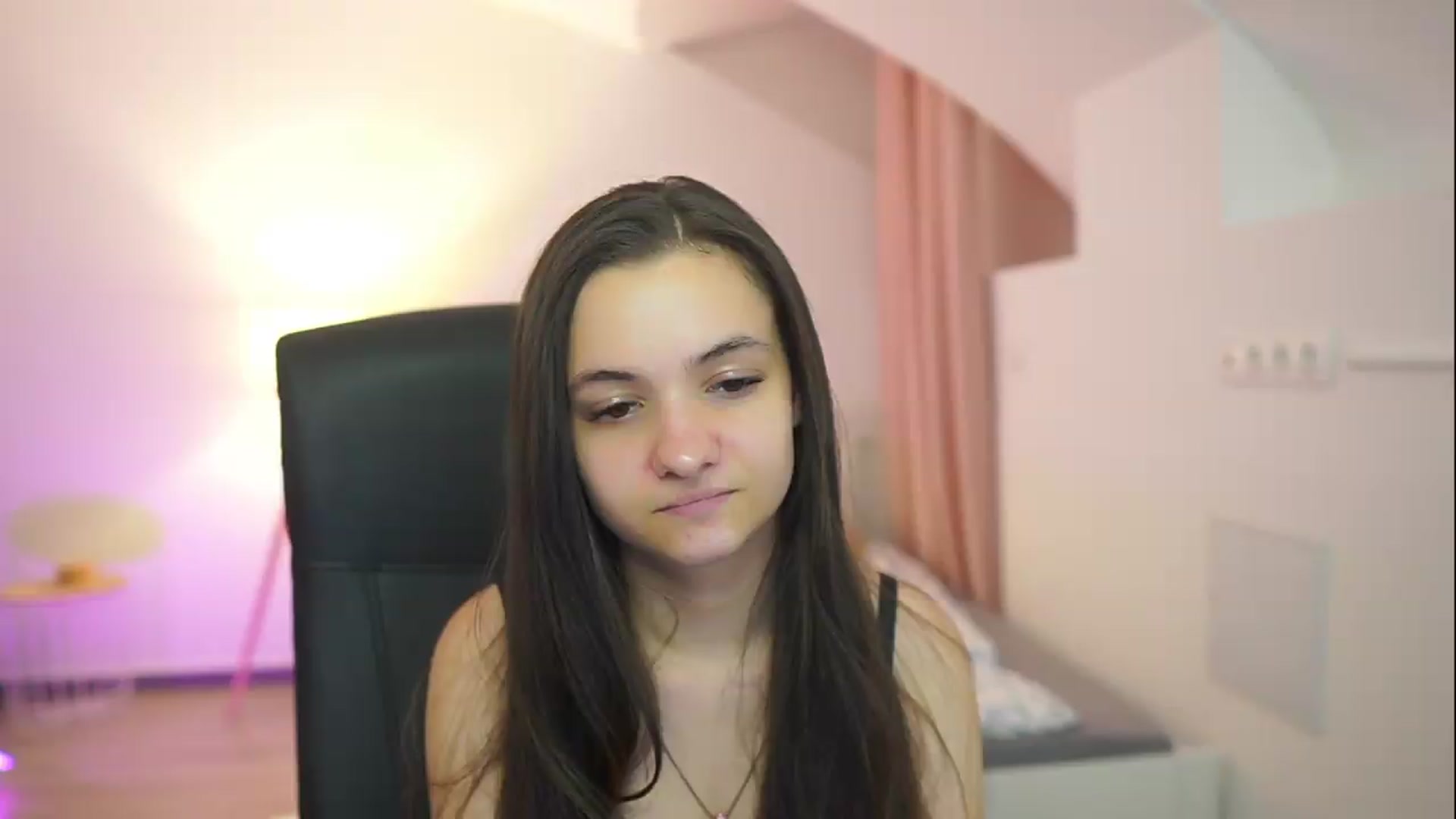 Gallery image thumbnail from Zoenica's myfreecams stream on, 07/26/2026, 17:39 image 11 of 20