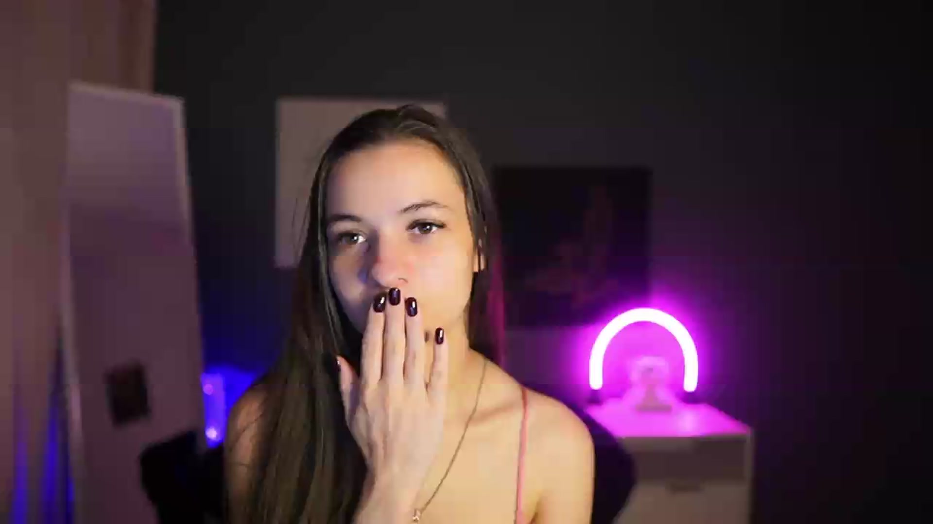 Gallery image thumbnail from Zoenica's myfreecams stream on, 08/02/2026, 13:32 image 4 of 20