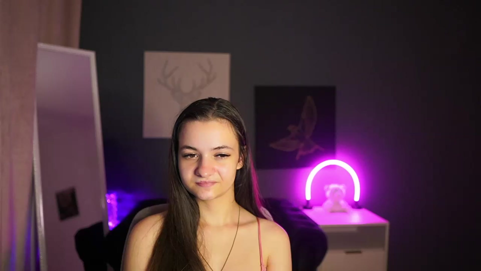 Gallery image thumbnail from Zoenica's myfreecams stream on, 08/02/2026, 16:40 image 8 of 20