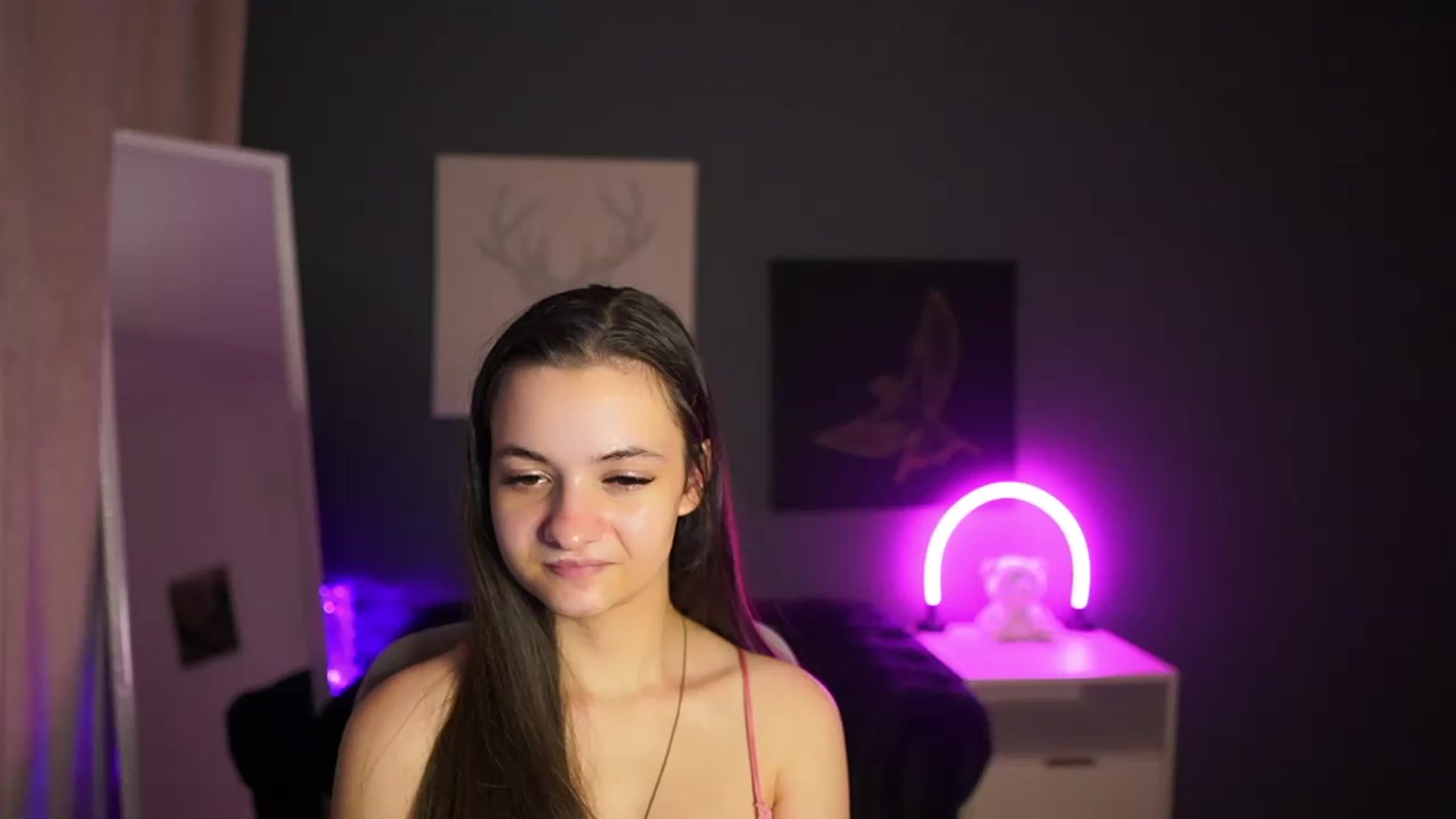Gallery image thumbnail from Zoenica's myfreecams stream on, 08/02/2026, 16:40 image 1 of 20