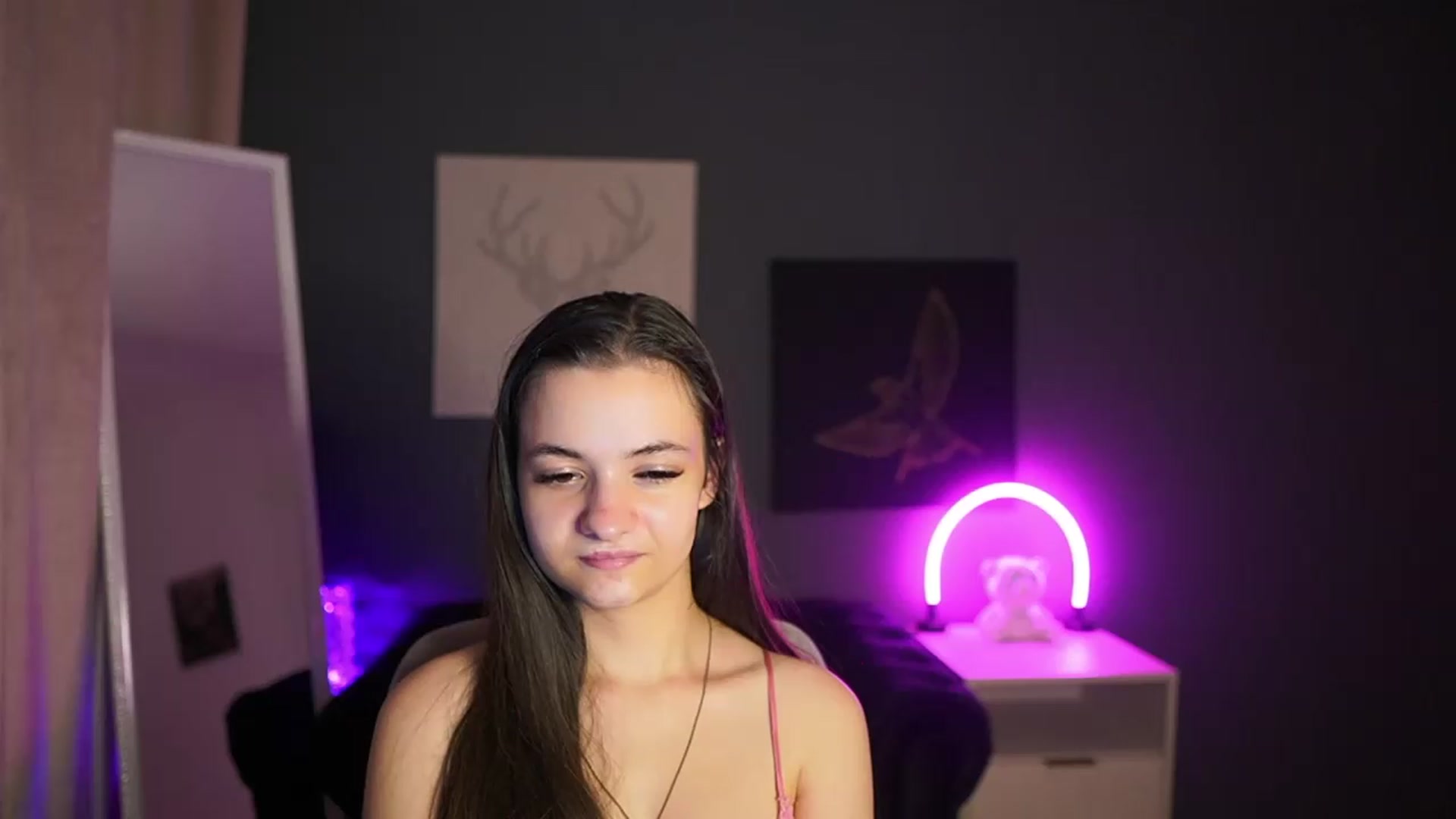Gallery image thumbnail from Zoenica's myfreecams stream on, 08/02/2026, 16:40 image 6 of 20