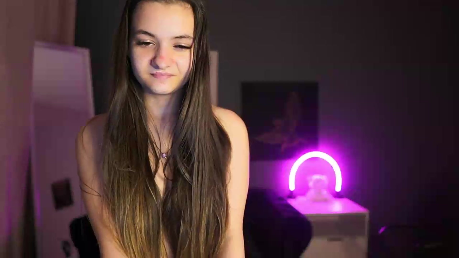 Gallery image thumbnail from Zoenica's myfreecams stream on, 08/02/2026, 17:40 image 18 of 20