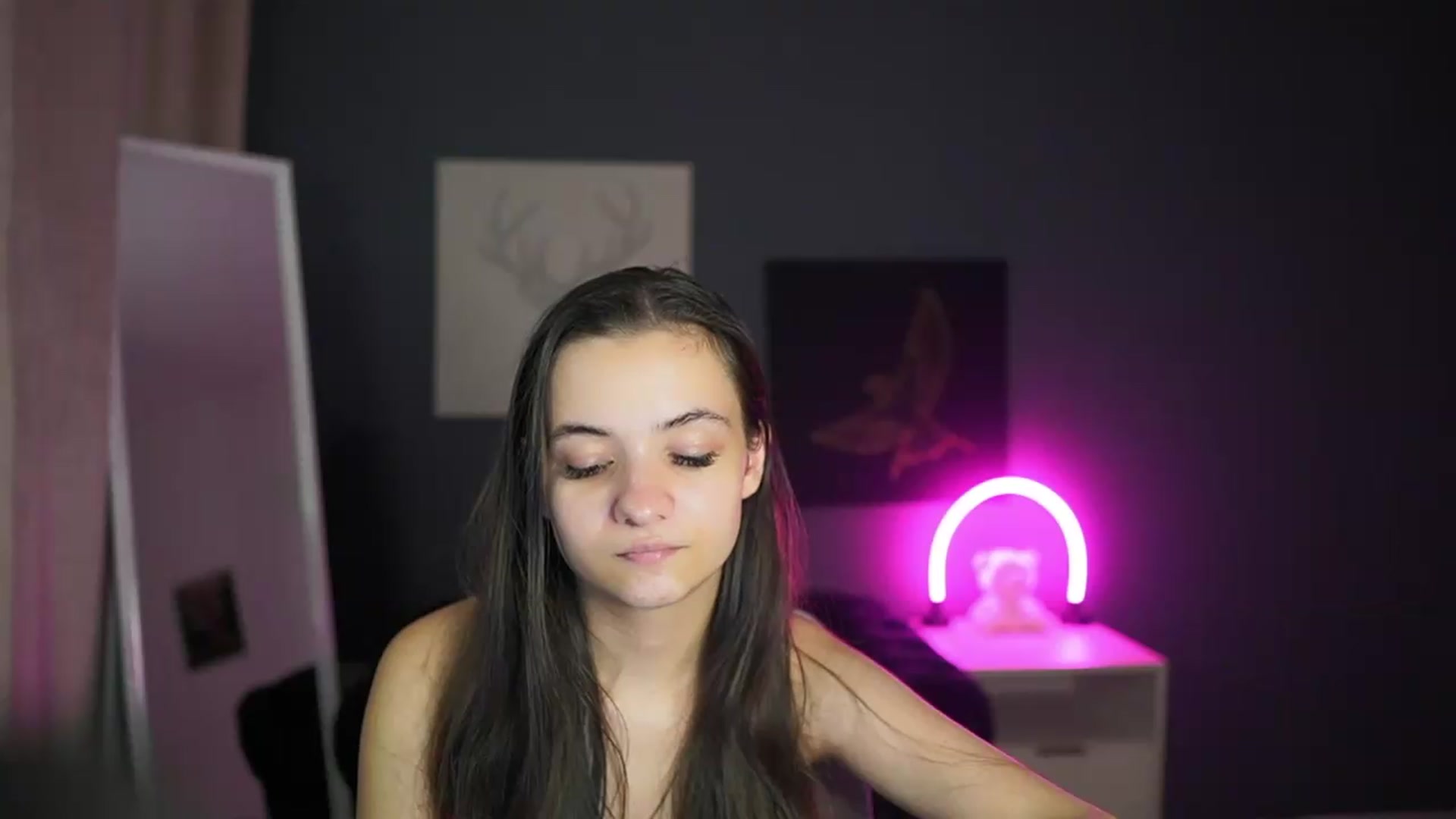Gallery image thumbnail from Zoenica's myfreecams stream on, 08/07/2026, 15:20 image 20 of 20