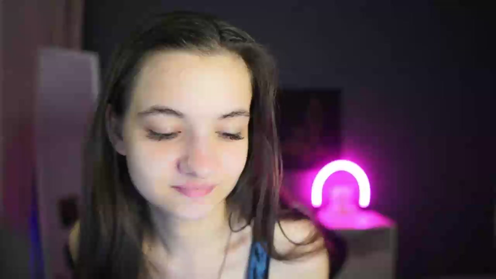Gallery image thumbnail from Zoenica's myfreecams stream on, 08/08/2026, 14:31 image 1 of 20