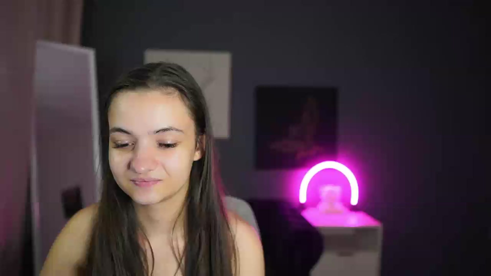 Gallery image thumbnail from Zoenica's myfreecams stream on, 08/15/2026, 17:59 image 4 of 20