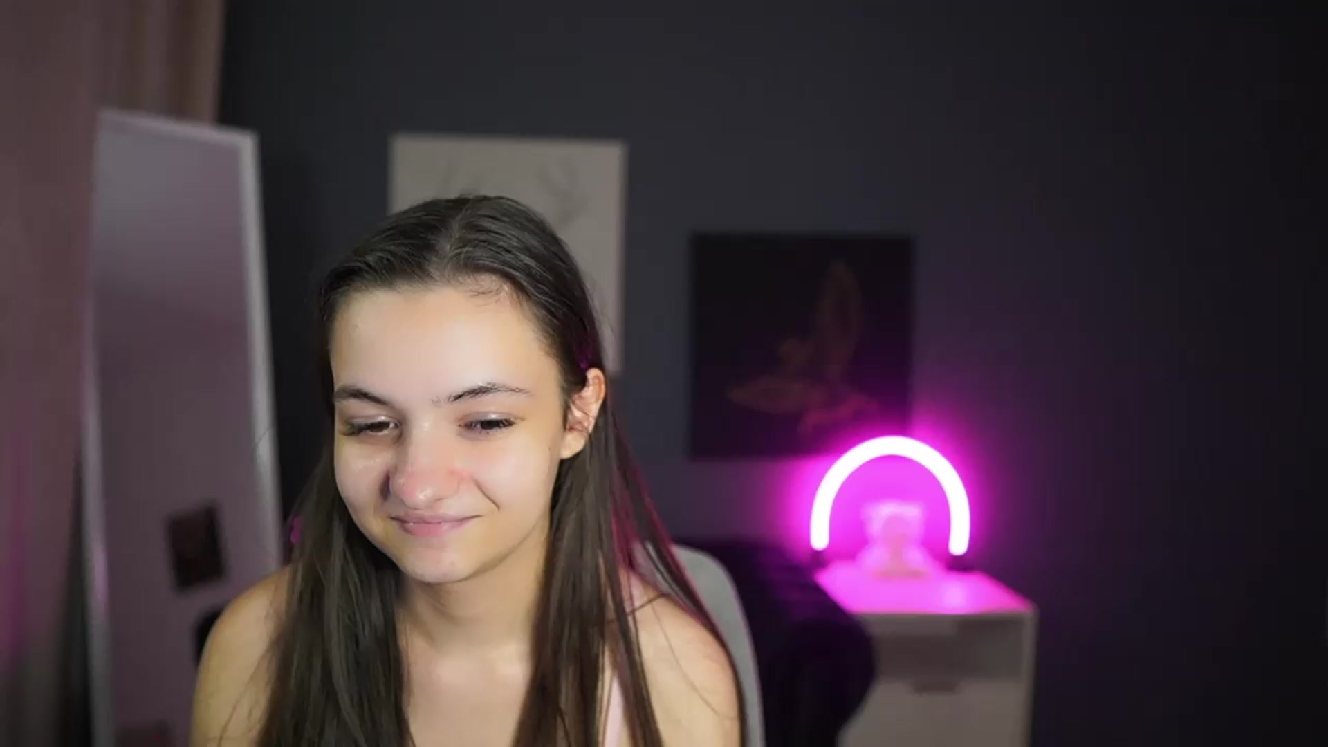 Gallery image thumbnail from Zoenica's myfreecams stream on, 08/15/2026, 17:59 image 1 of 20
