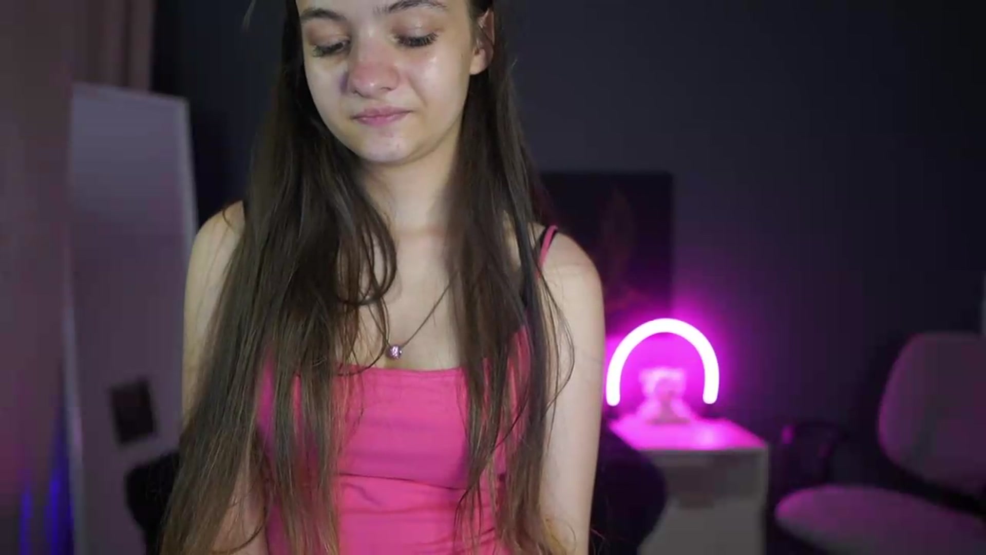 Gallery image thumbnail from Zoenica's myfreecams stream on, 08/16/2026, 18:42 image 4 of 20