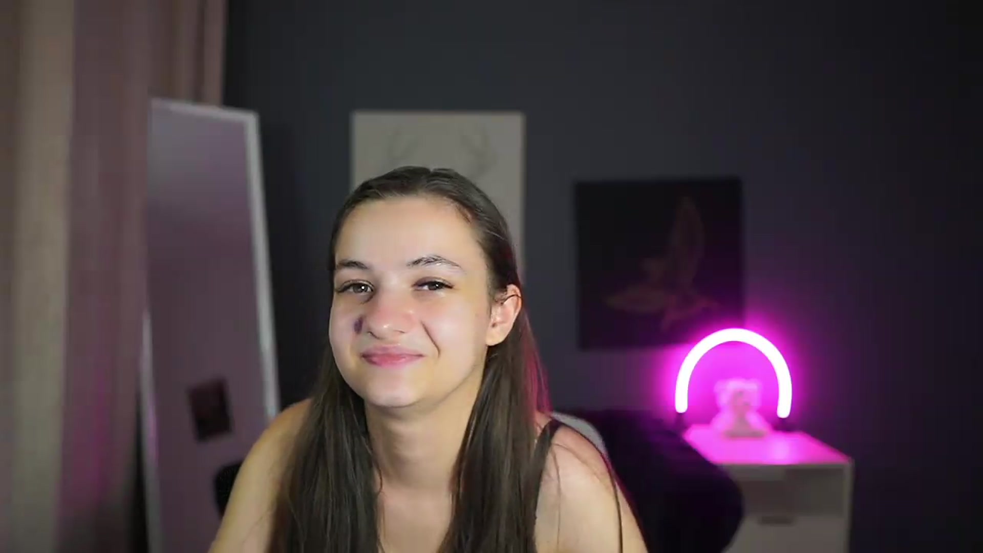 Gallery image thumbnail from Zoenica's myfreecams stream on, 08/24/2026, 15:13 image 8 of 20