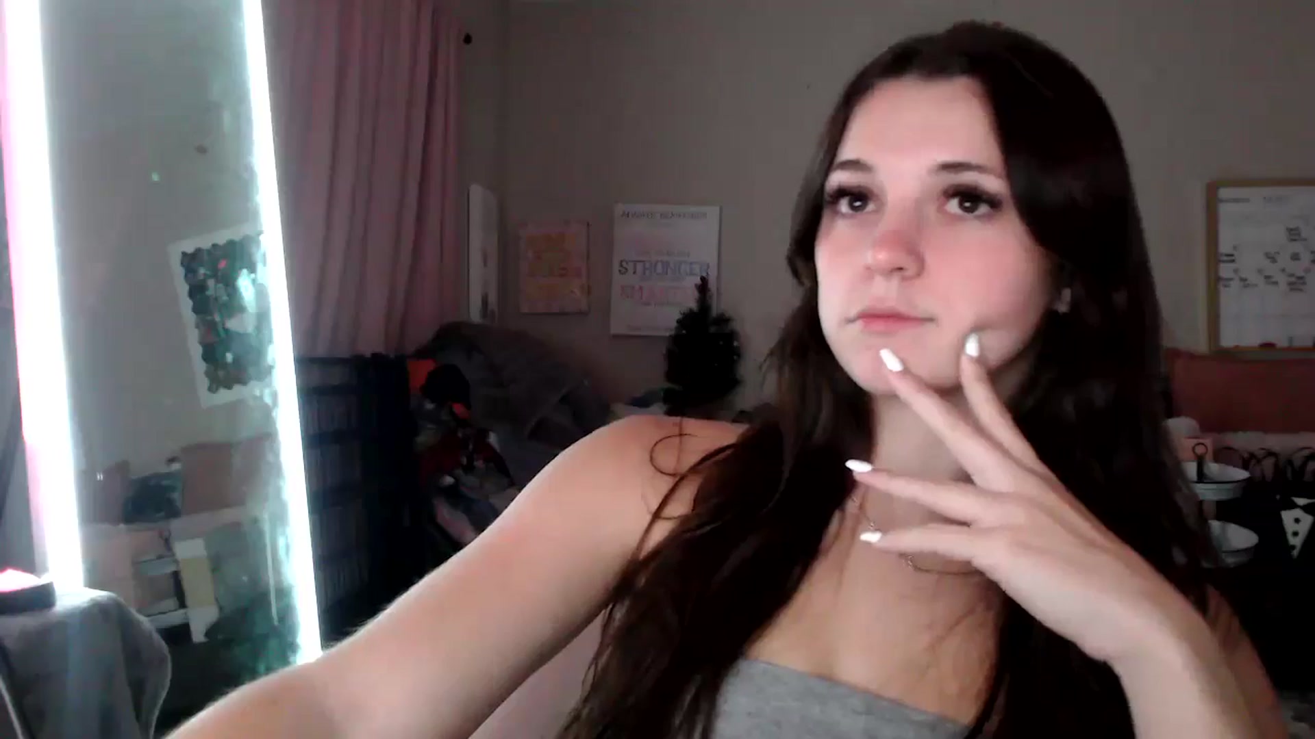 Gallery image thumbnail from Zoeyava's myfreecams stream on, 05/25/2024, 02:04 image 3 of 20