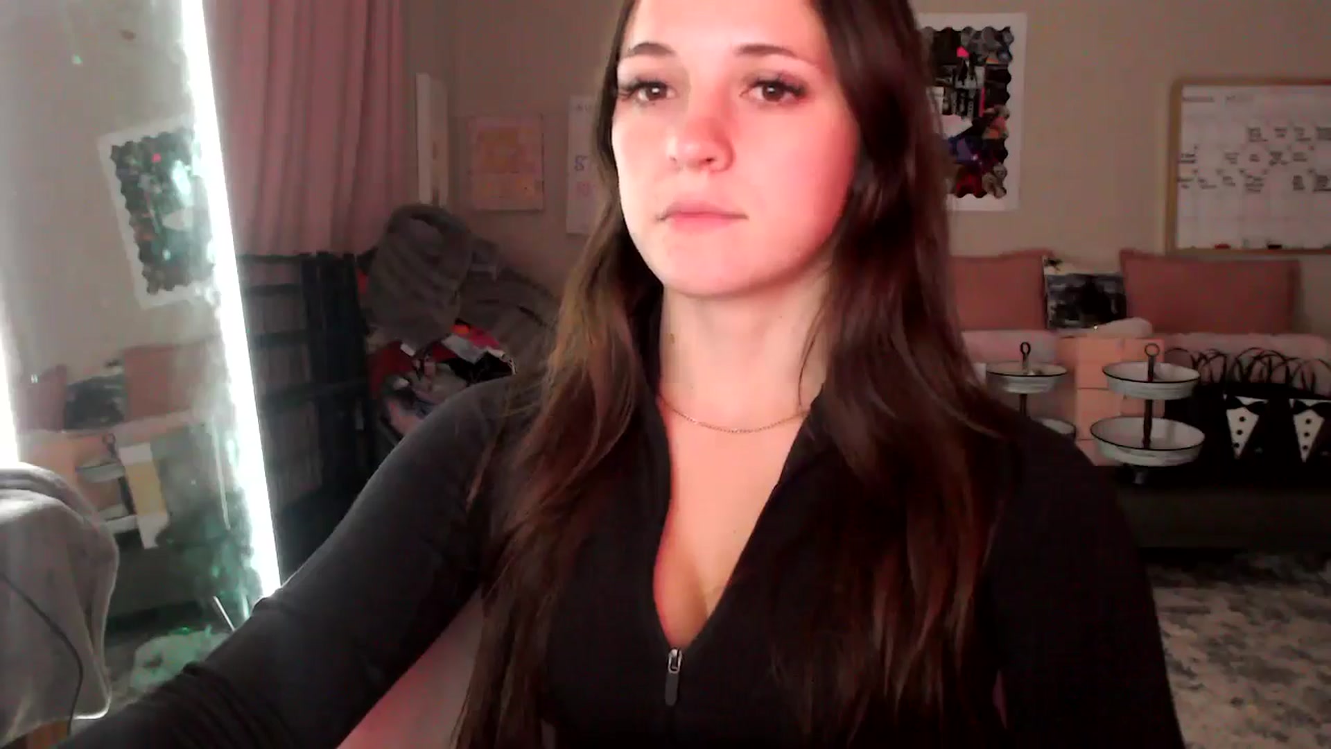 Gallery image thumbnail from Zoeyava's myfreecams stream on, 05/26/2024, 03:46 image 2 of 20