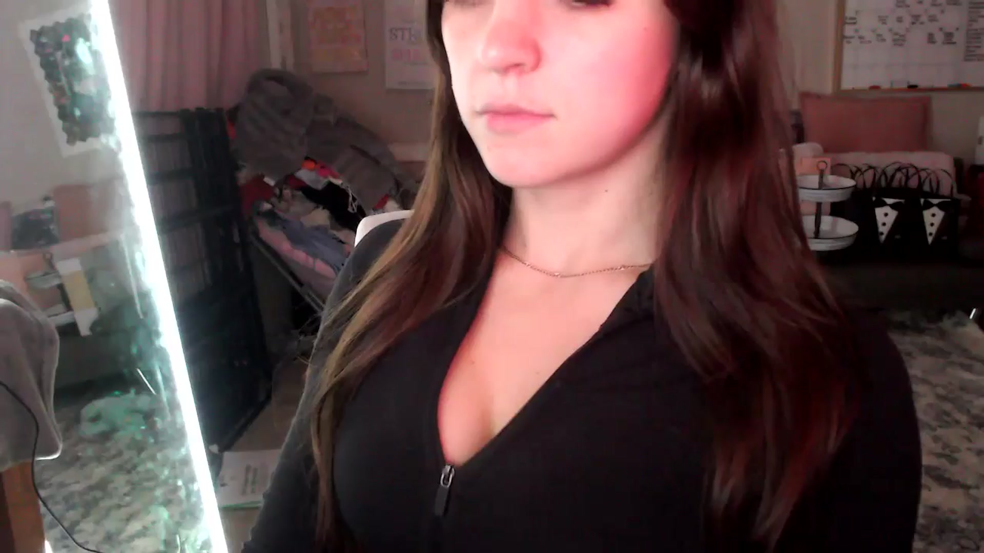 Gallery image thumbnail from Zoeyava's myfreecams stream on, 05/26/2024, 03:46 image 8 of 20