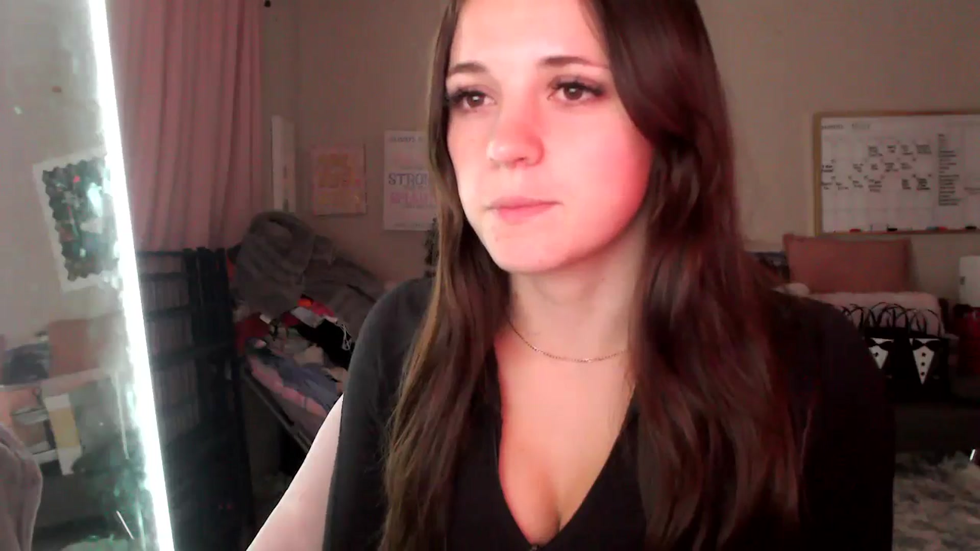 Gallery image thumbnail from Zoeyava's myfreecams stream on, 05/26/2024, 03:46 image 18 of 20