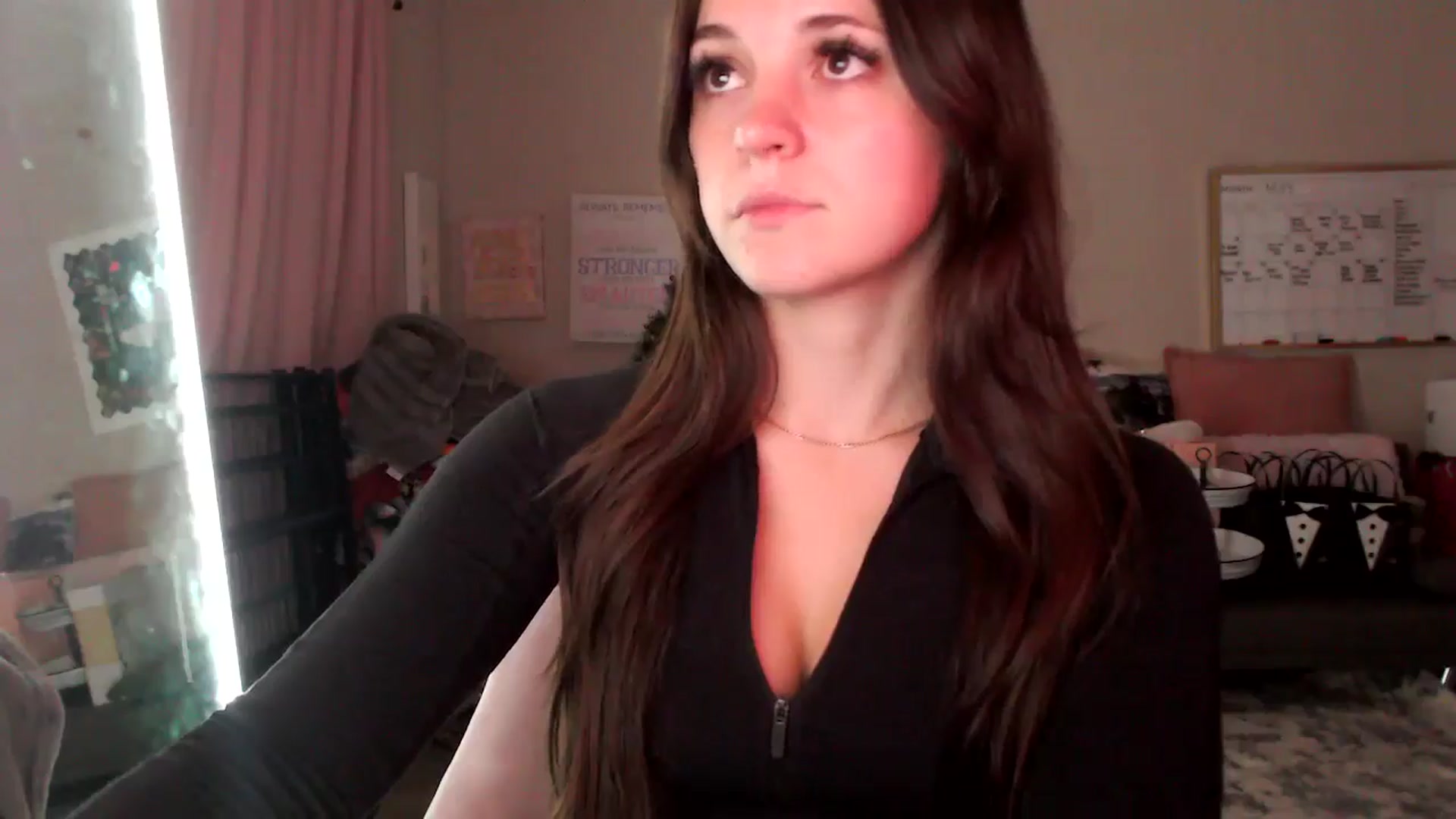 Gallery image thumbnail from Zoeyava's myfreecams stream on, 05/26/2024, 03:46 image 10 of 20