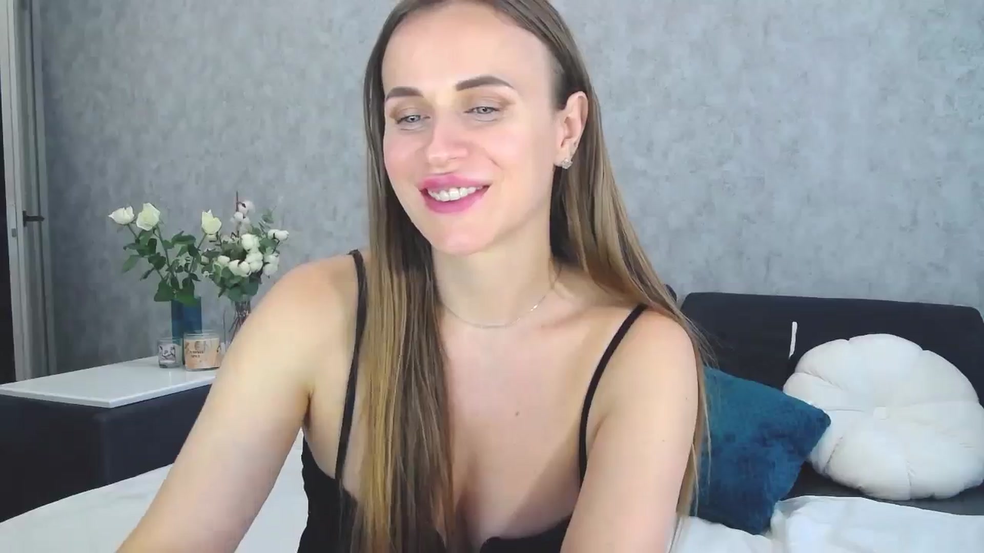 Gallery image thumbnail from Zofia_Zozo's myfreecams stream on, 09/02/2025, 12:08 image 16 of 20