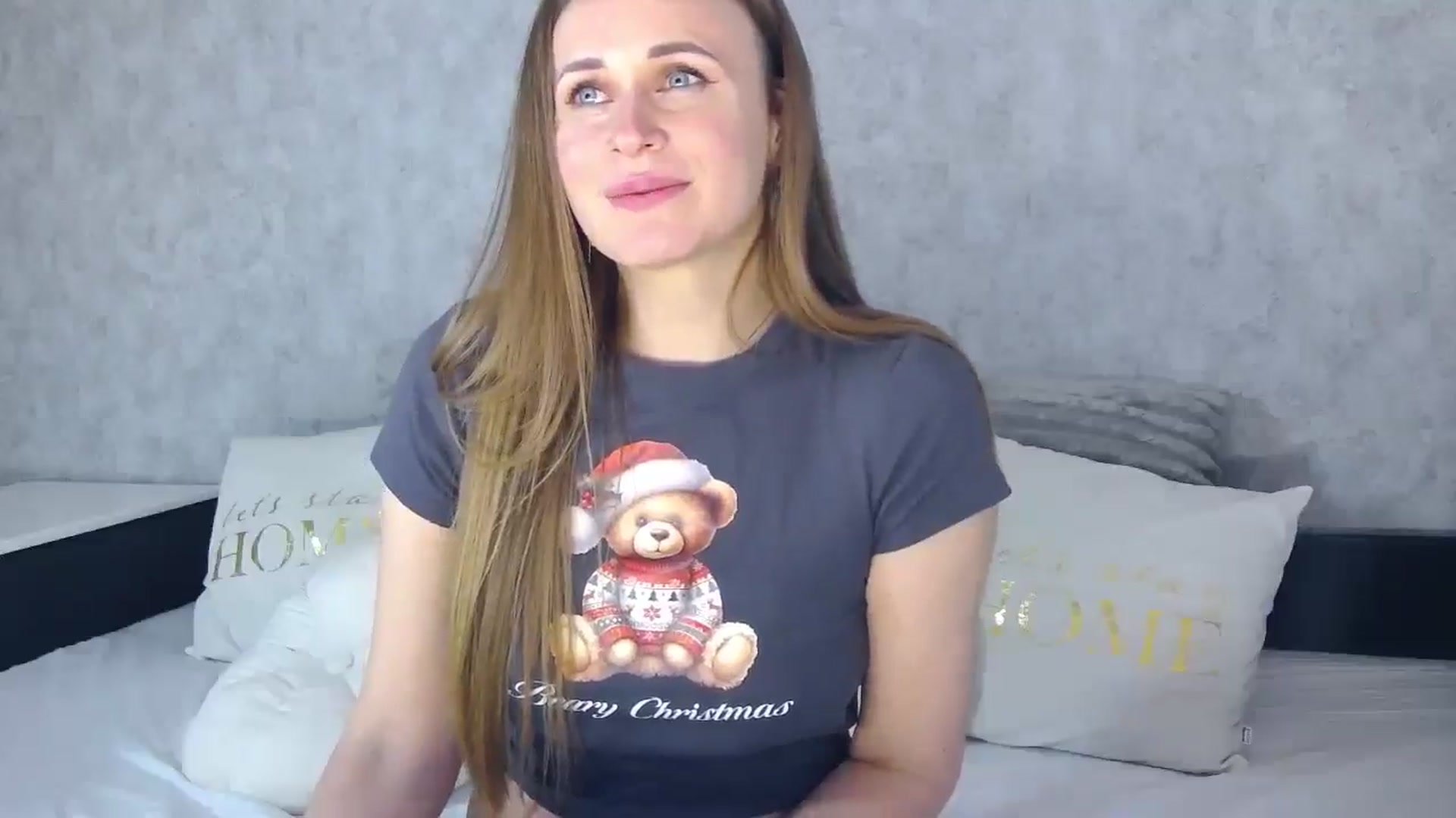 Gallery image thumbnail from Zofia_Zozo's myfreecams stream on, 12/26/2025, 12:59 image 4 of 20